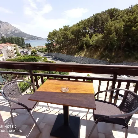 Mihovil Apartment Omis