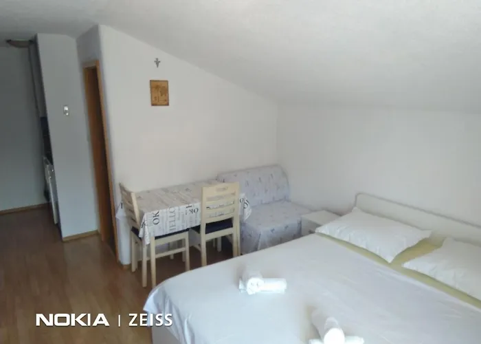 Apartment Mihovil *