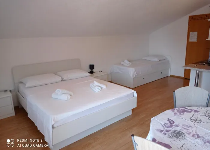 Mihovil Apartment Omis